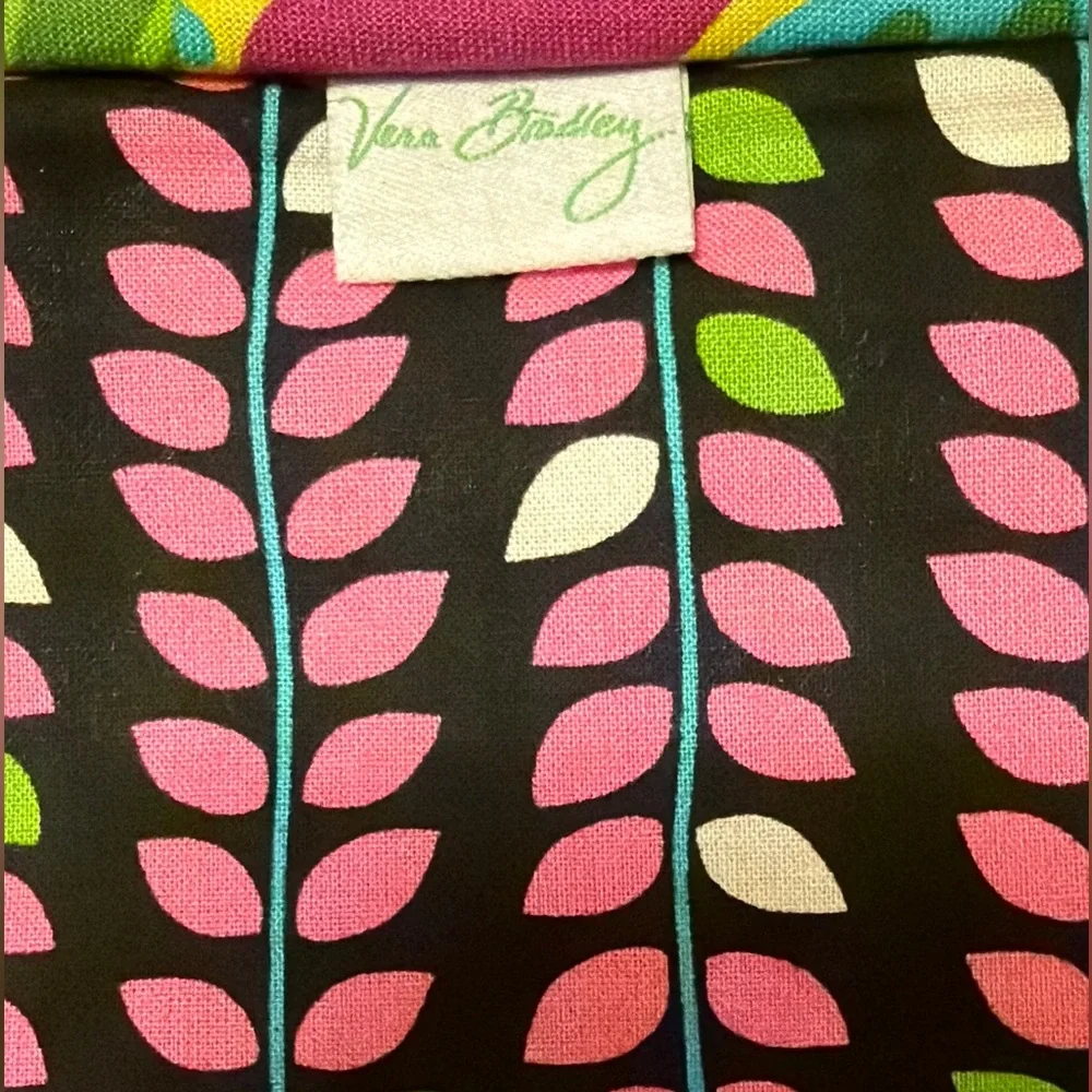 Vera Bradley Multicolor Floral Quilted Sleeve